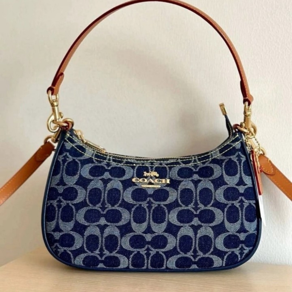 Nwot Coach Navy Denim Signature Mini Shoulder Bag with Crossbody Strap